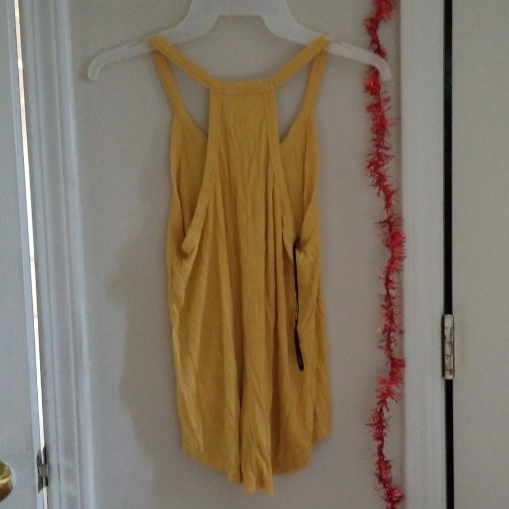Tank top - Picture 3 of 3
